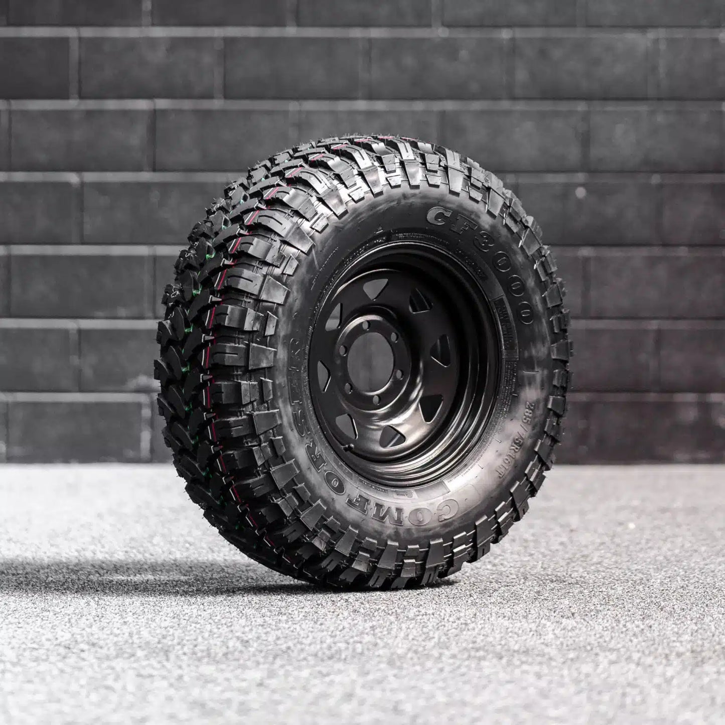 31x10.5 R15LT Mud Tyres + 15” Steelies COMBO