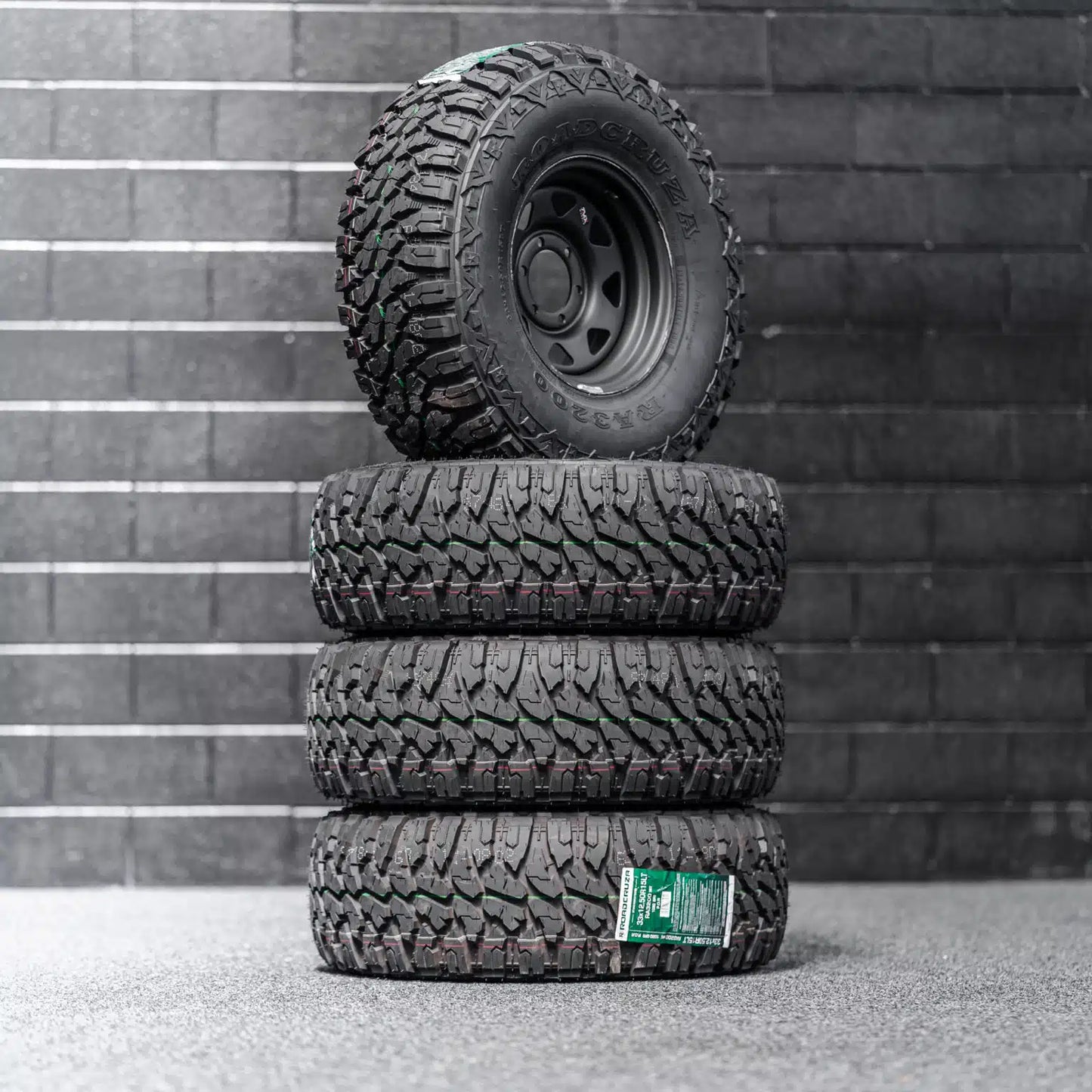 33x12.5 R15LT Mud Tyres + 15” Steelies COMBO