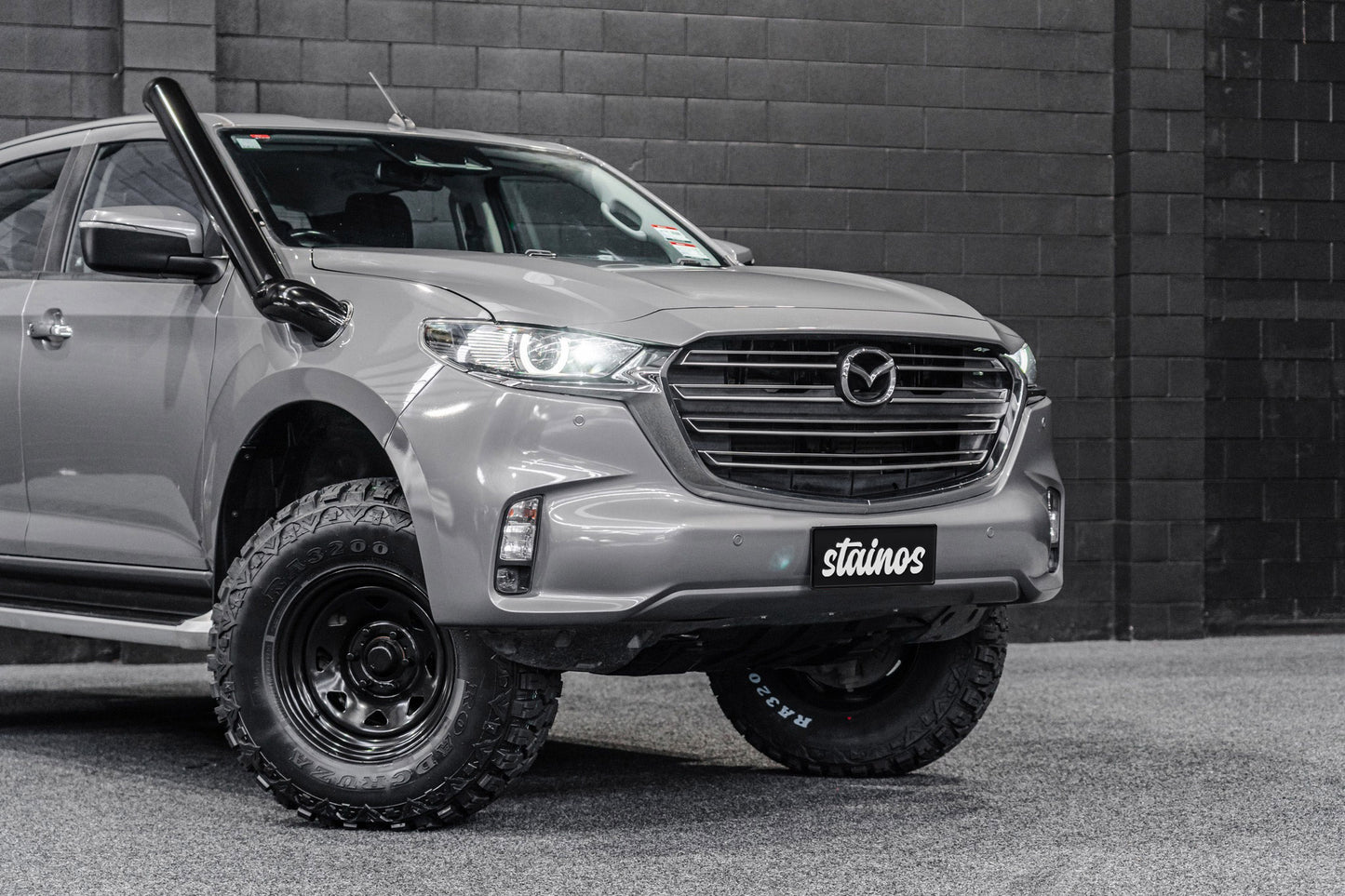 STAINOS Mazda BT-50 2020+ Mid Entry Snorkel Kit