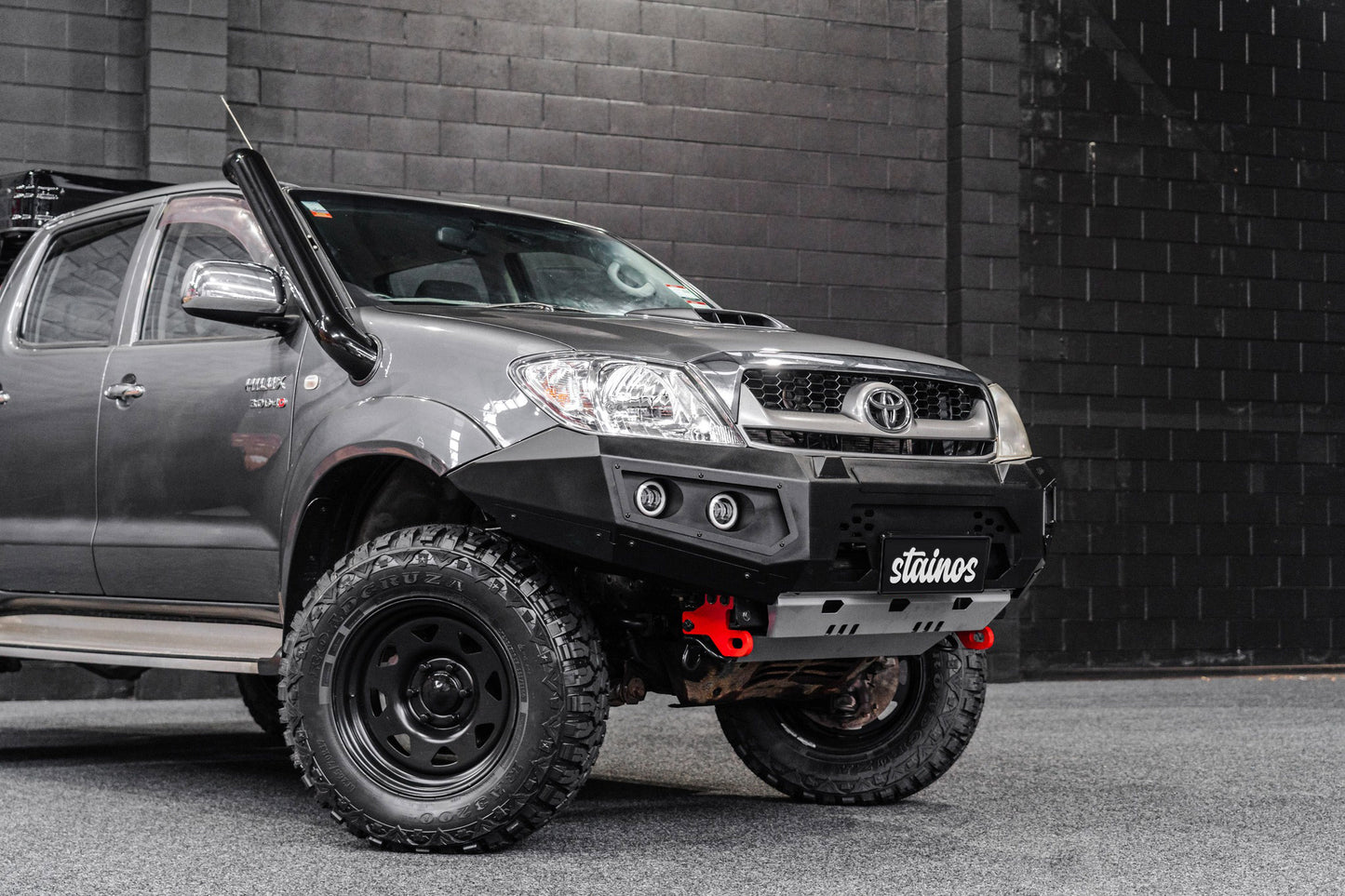 STAINOS Toyota N70 Hilux 2005-2015 Short Entry Snorkel Kit