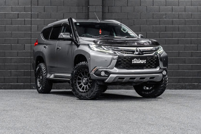 STAINOS Mitsubishi Pajero 2020+ Short Entry Snorkel Kit