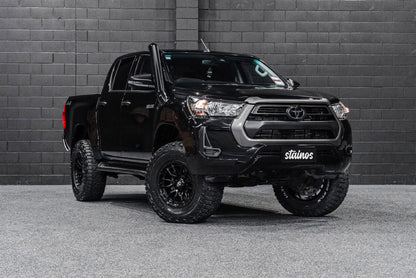 STAINOS Toyota N80 Hilux 2015+ Short Entry Snorkel Kit