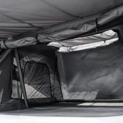 DEFENDER OFF-ROAD CANTILEVER HARD SHELL ROOFTOP TENT