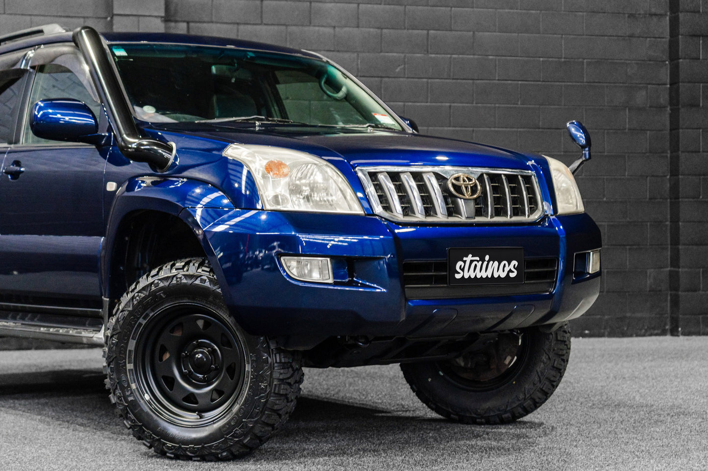 STAINOS Toyota Prado 120 Series 2002-2009 Mid Entry Snorkel Kit