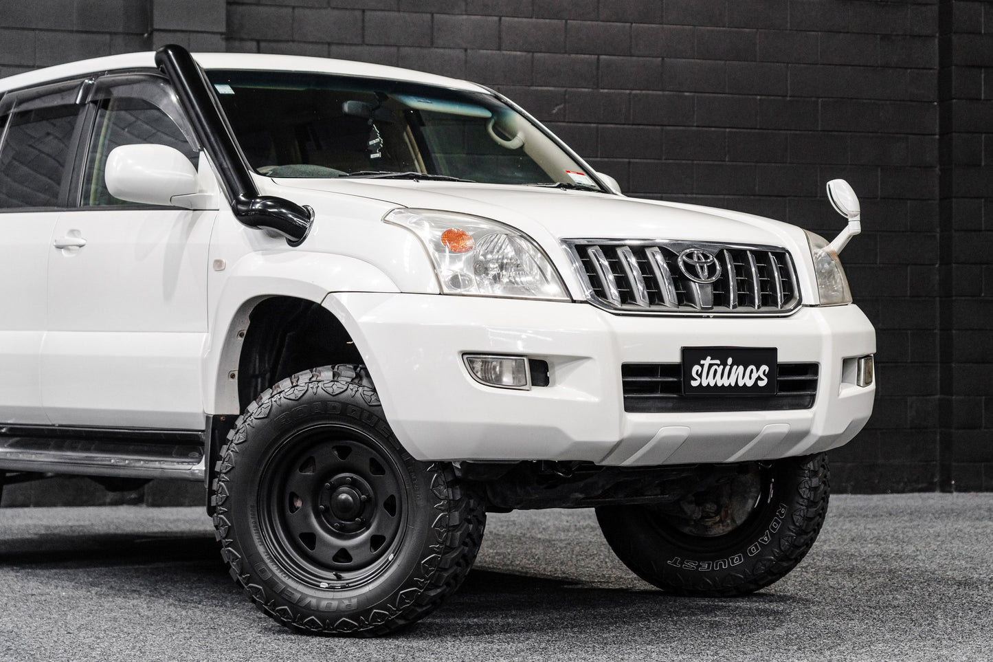 STAINOS Toyota Prado 120 Series 2002-2009 Mid Entry Snorkel Kit